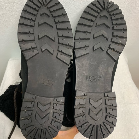 UGG Fraser Leather Hiker Boot - Picture 10 of 10